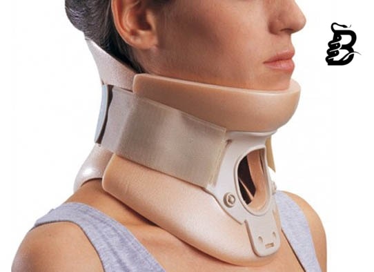 گردنبند طبی برای آرتروز گردن